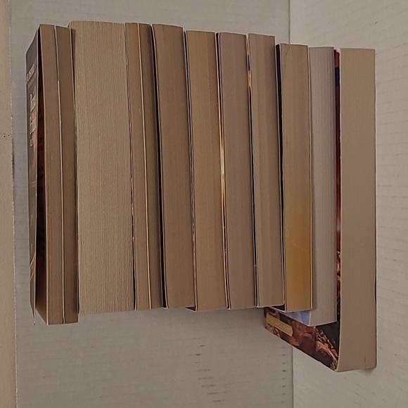 10 Large Print Love Inspired Suspense Inspirational Romance Paperback Books - Picture 15 of 16